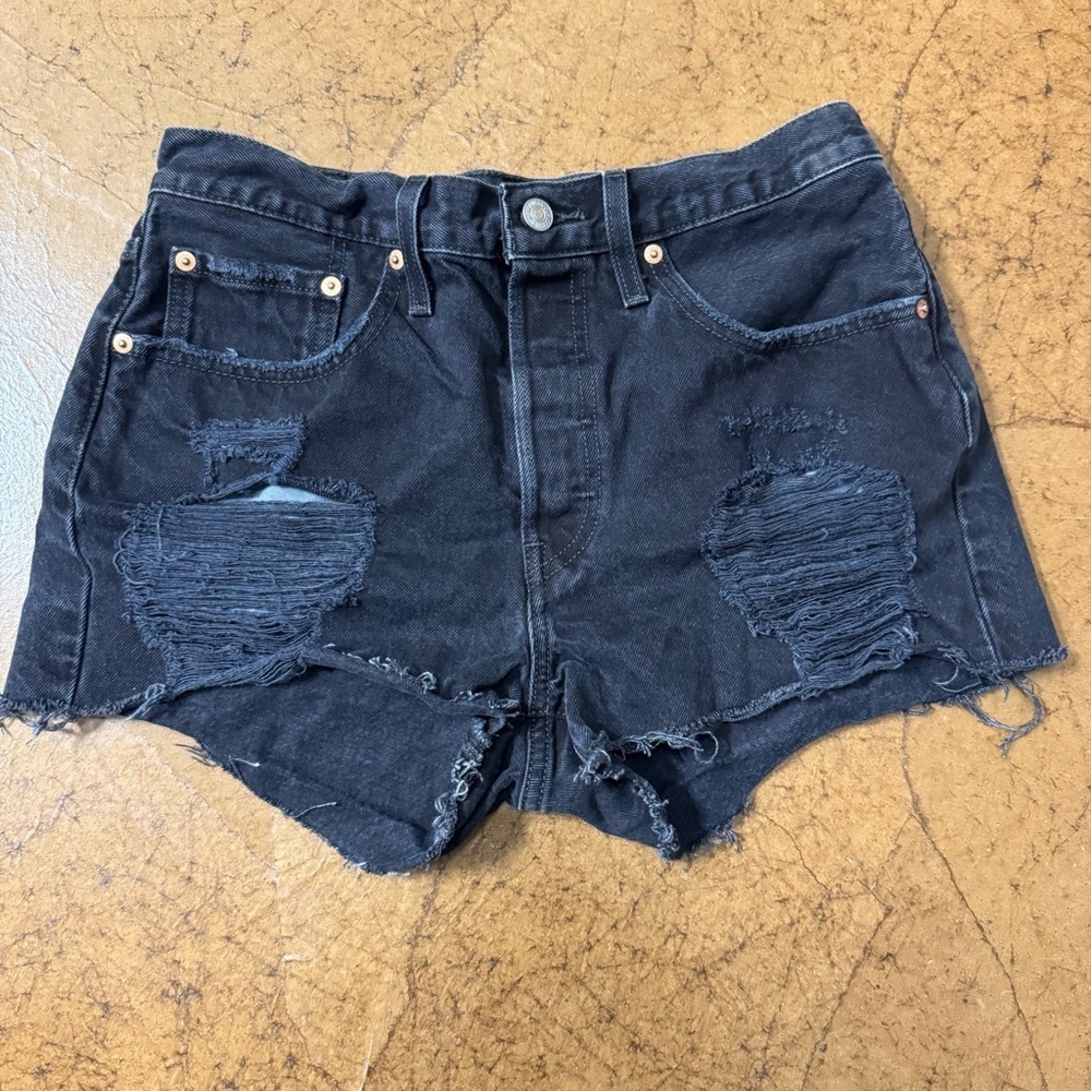 Size 30 Levi's Black Distressed Jean Shorts